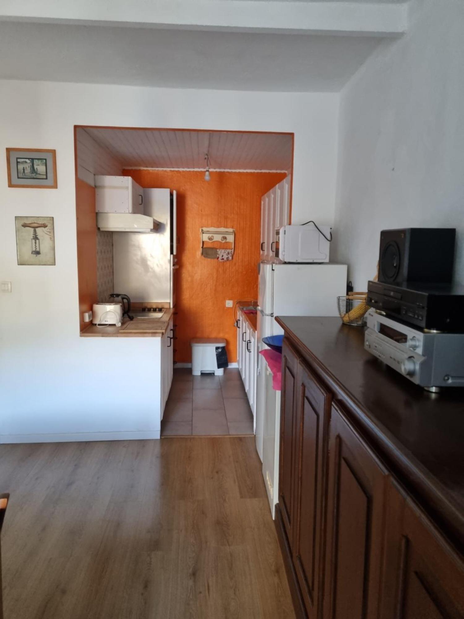 Gite Rue Tranquille Padern 外观 照片