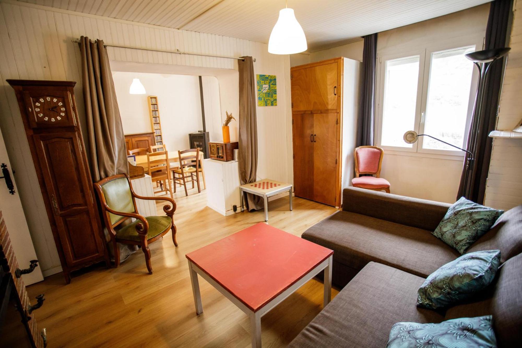Gite Rue Tranquille Padern 外观 照片