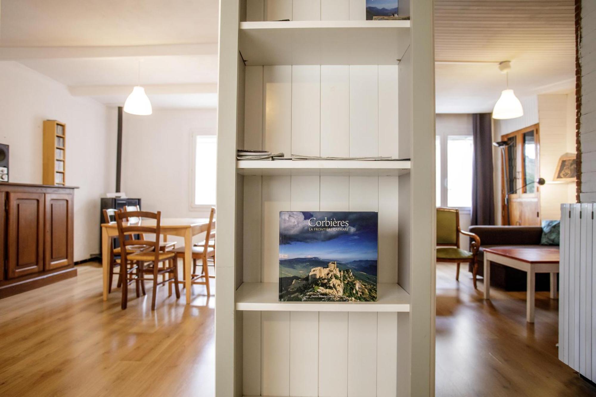Gite Rue Tranquille Padern 外观 照片